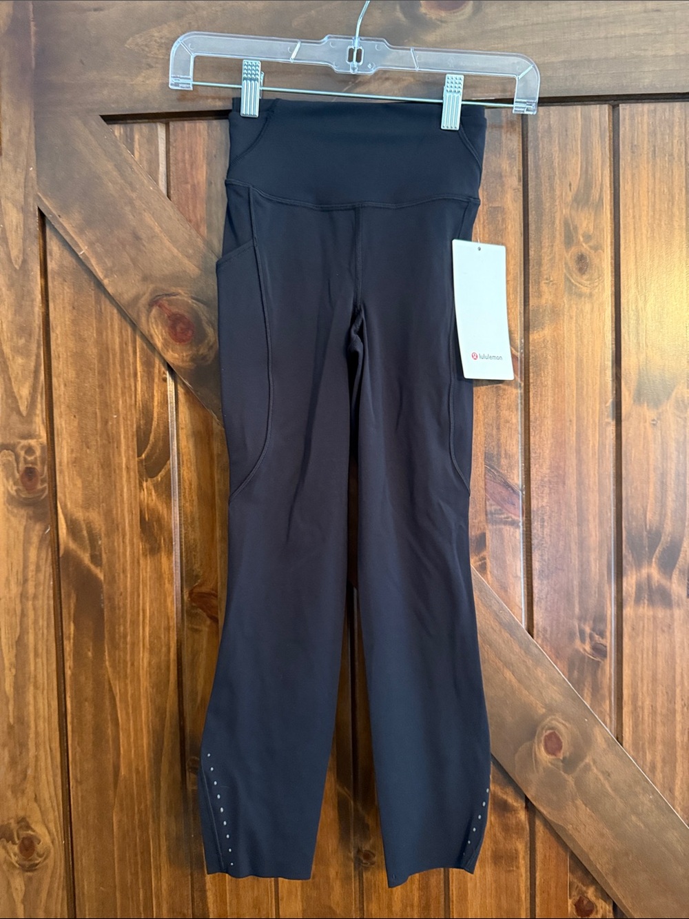 Lululemon 5 pocket HR run crop 23" size 2 black